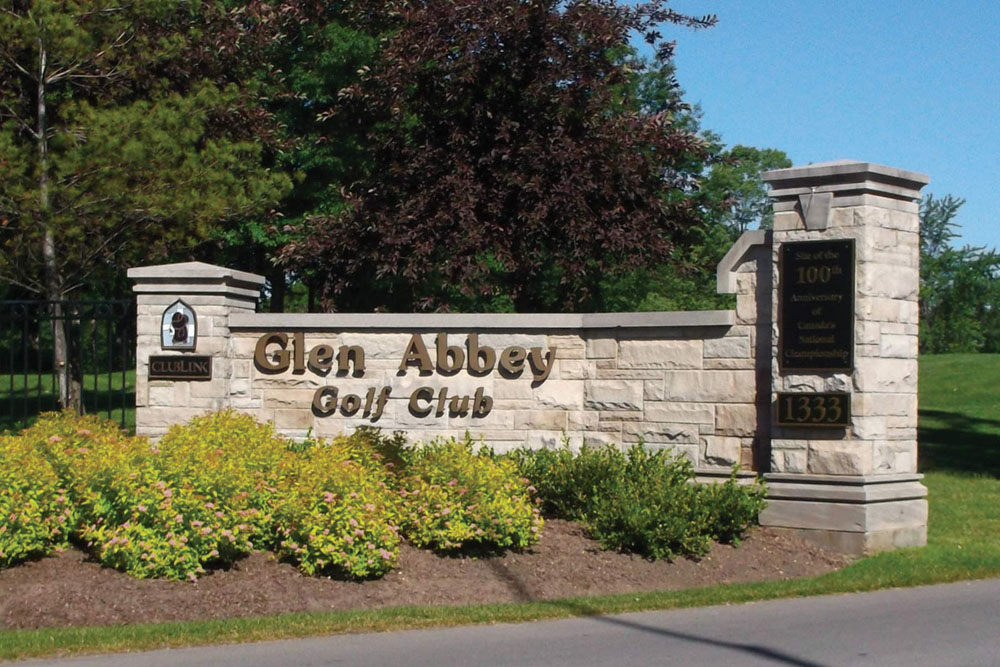 glen-abbey-entrance